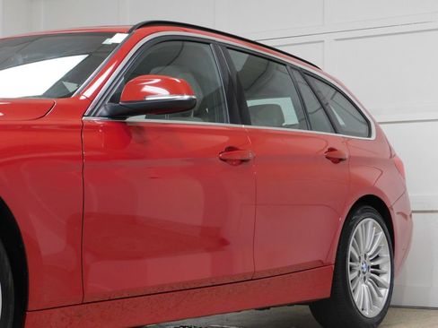 Used 2015 BMW 328i xDrive Wagon AWD/4WD image 16