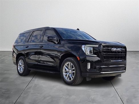 Used 2022 GMC Yukon SLT w/ SLT Premium Package image 6