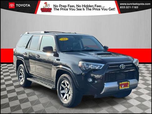 Certified 2022 Toyota 4Runner TRD Off-Road Premium image 1