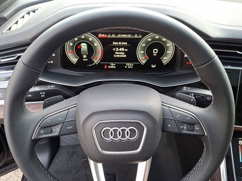 New 2026 Audi Q7 Premium image 16