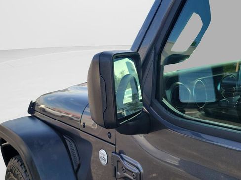 Used 2021 Jeep Wrangler Unlimited Sport AWD/4WD image 26