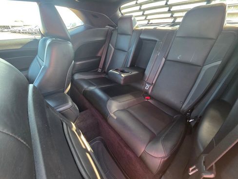 Used 2019 Dodge Challenger SXT w/ Plus Package image 18