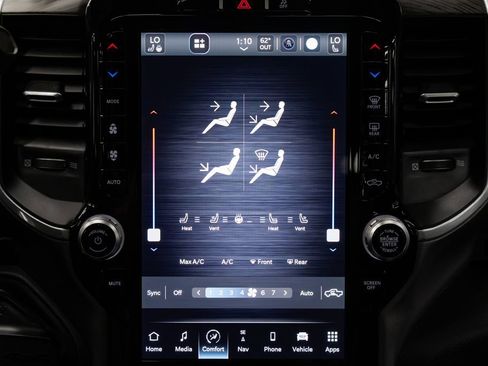 Used 2024 RAM 2500 Laramie w/ Night Edition AWD/4WD image 12