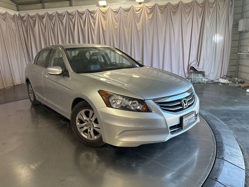 Used 2012 Honda Accord SE image 3