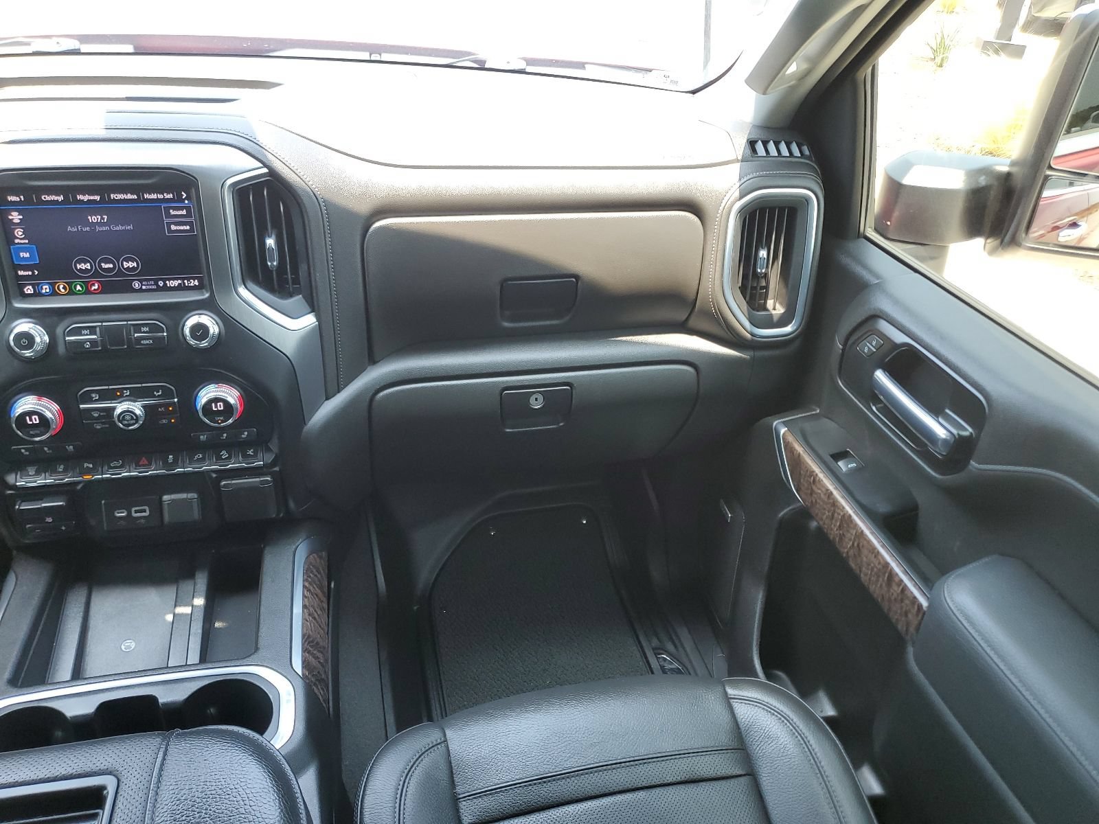 Used 2022 GMC Sierra 3500 Denali AWD/4WD image 45