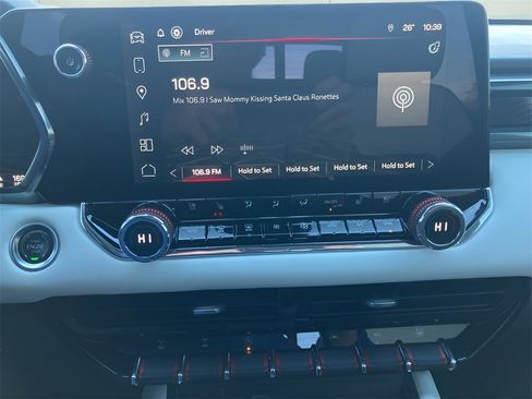 Used 2024 GMC Canyon AT4X image 23