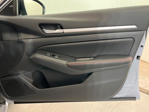 New 2026 Nissan Altima 2.5 SR FWD image 22