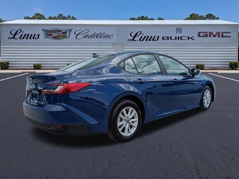 Used 2026 Toyota Camry LE FWD image 4