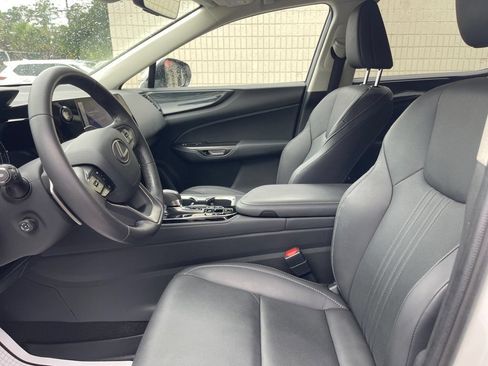 Used 2023 Lexus NX 350 AWD image 12