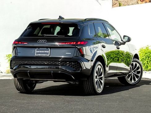 New 2026 Audi Q3 quattro 2.0T AWD/4WD image 7
