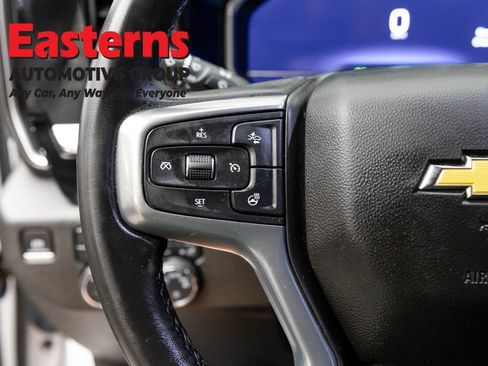 Used 2023 Chevrolet Silverado 1500 LT AWD/4WD image 14