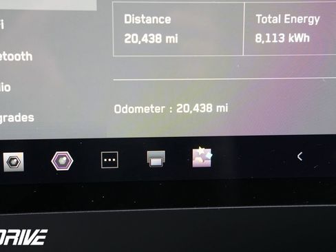 Used 2024 Tesla Cybertruck AWD Crew Cab image 26