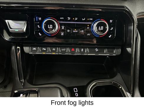 Used 2024 GMC Sierra 1500 AT4 w/ AT4 Premium Package AWD/4WD image 54