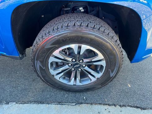 Used 2022 Chevrolet Colorado Z71 w/ Safety Package image 12