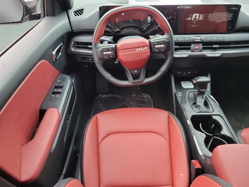 New 2026 Kia K4 GT-Line w/ GT-Line Premium Package FWD image 8