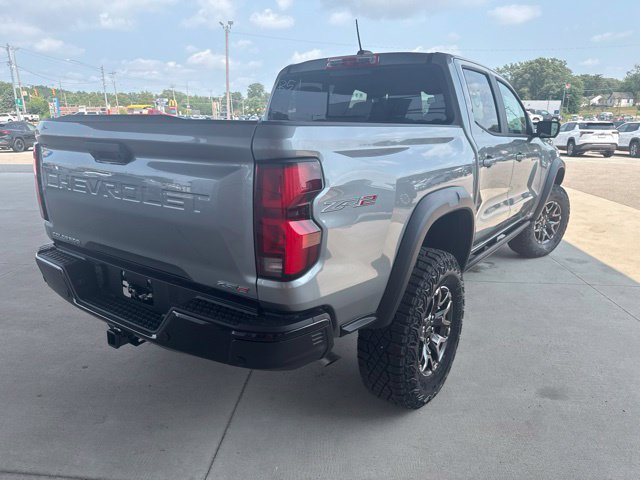New 2026 Chevrolet Colorado ZR2 w/ Technology Package AWD/4WD image 5
