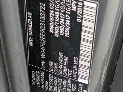 Used 2016 Mercedes-Benz Metris Passenger image 25