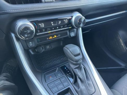 Certified 2025 Toyota RAV4 XLE image 22
