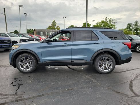 New 2026 Ford Explorer Active w/ Active Comfort Package AWD/4WD image 7
