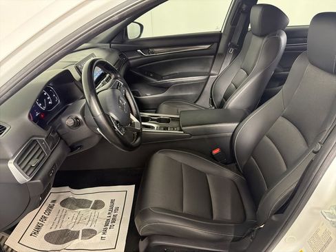 Used 2021 Honda Accord Sport image 19