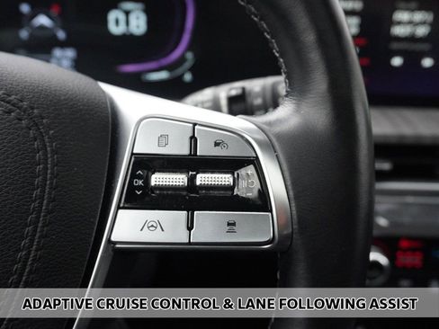 Used 2023 Kia Telluride EX image 5