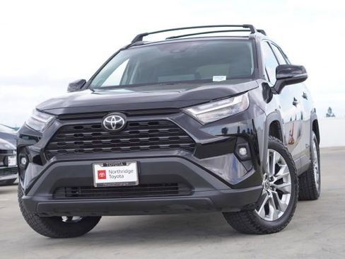 Certified 2023 Toyota RAV4 XLE Premium image 2