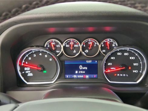 Used 2022 Chevrolet Silverado 1500 LT w/ Z71 Off-Road Package AWD/4WD image 19