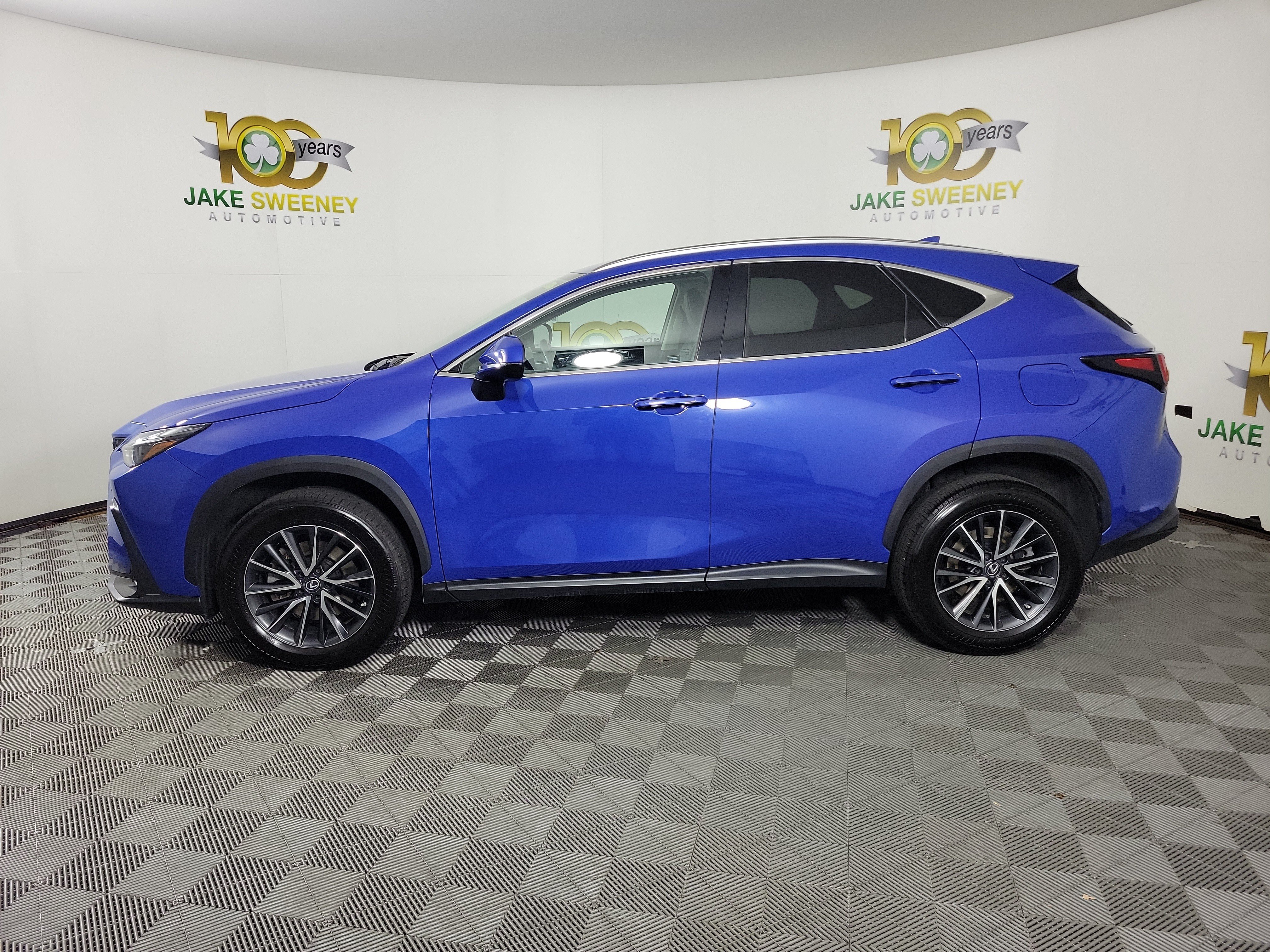 Used 2023 Lexus NX 350 AWD image 4