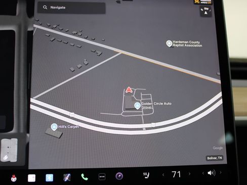 Used 2024 Tesla Model Y Long Range image 39