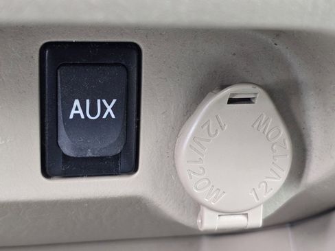 Used 2011 Toyota Tacoma 4x4 Double Cab w/ SR5 Pkg #2 image 30