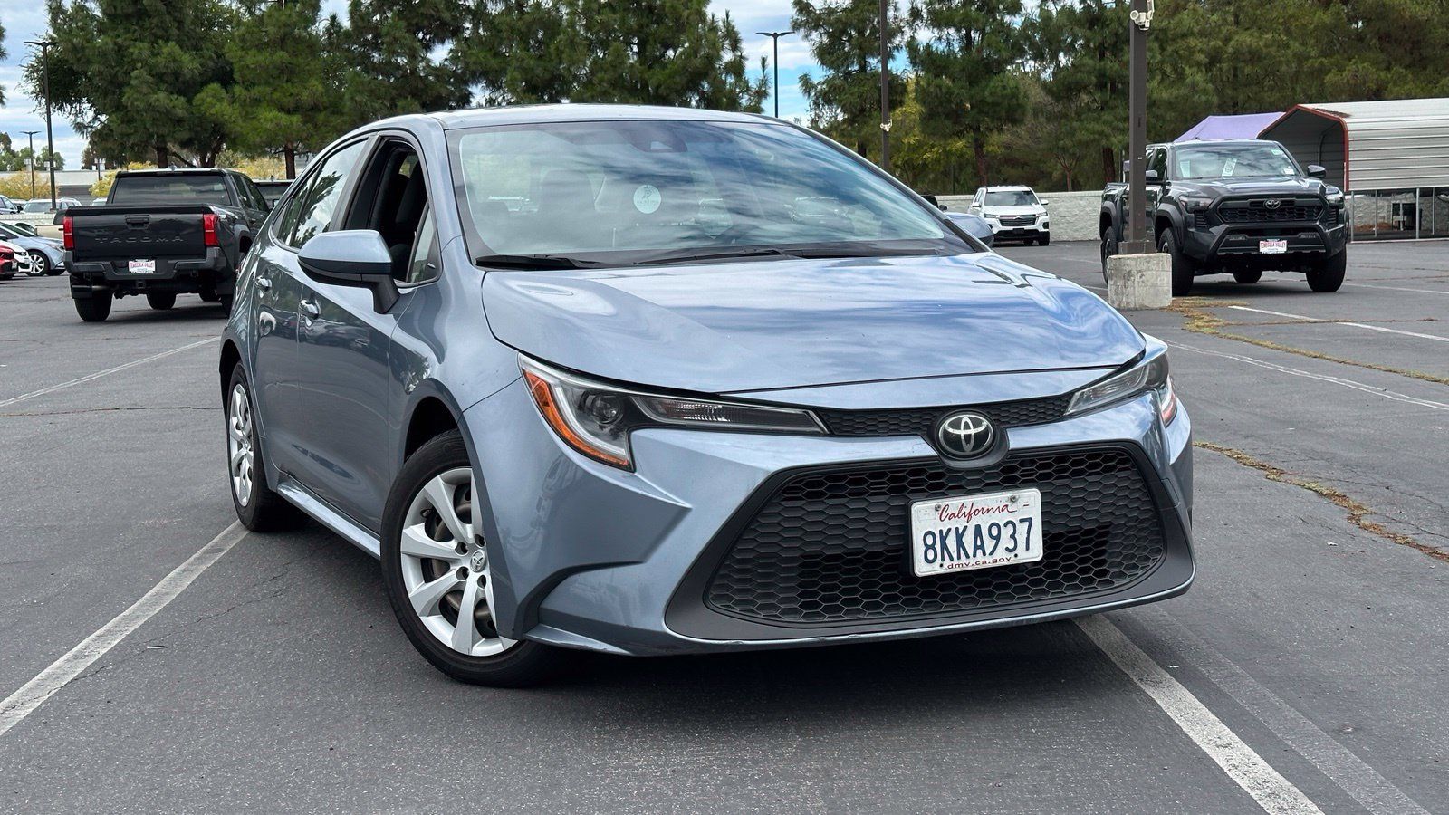 Certified 2020 Toyota Corolla LE FWD image 1