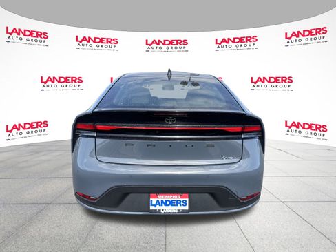 Used 2024 Toyota Prius LE image 4