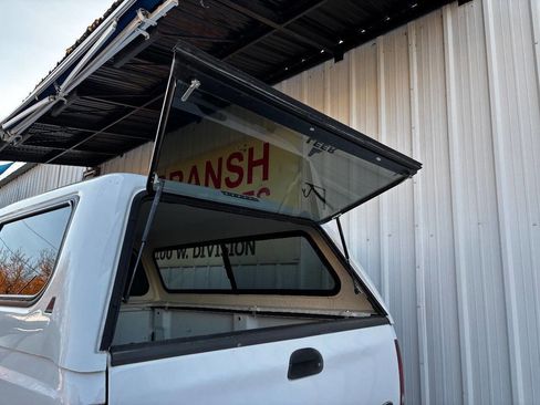 Used 2000 Ford F250 XL image 17