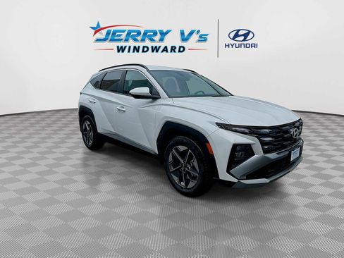 New 2026 Hyundai Tucson SEL FWD image 2