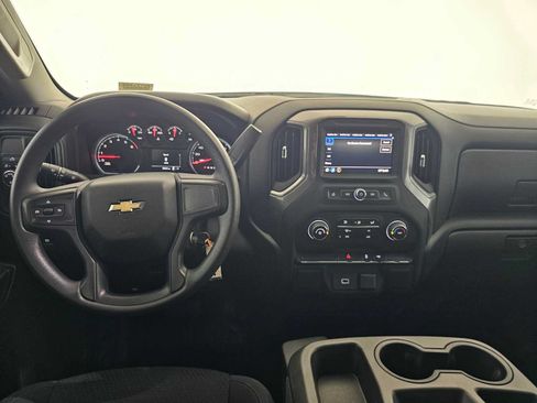 Used 2020 Chevrolet Silverado 1500 W/T RWD image 18