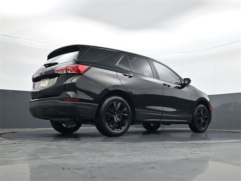 Certified 2023 Chevrolet Equinox LS w/ LS Convenience Package image 25