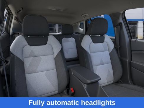 New 2026 Chevrolet Trax LS w/ LS Convenience Package FWD image 17