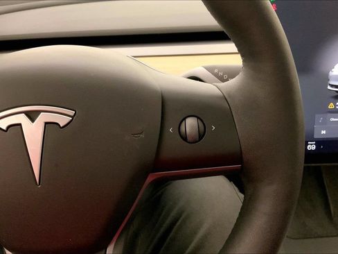 Used 2023 Tesla Model 3 Long Range AWD/4WD image 18