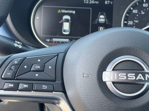 New 2025 Nissan Versa SV w/ Trunk Package image 21