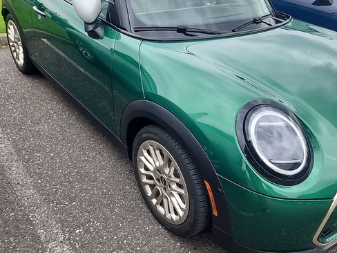 Used 2025 MINI Cooper S FWD image 10