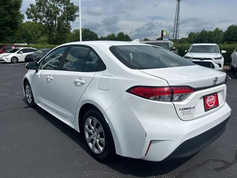 Used 2024 Toyota Corolla LE FWD image 9