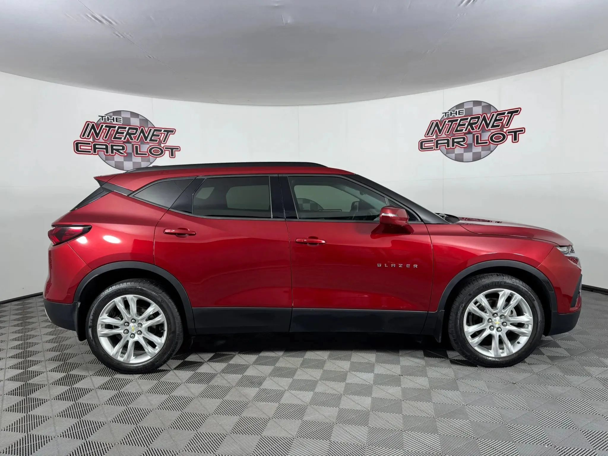 Used 2019 Chevrolet Blazer LT w/ Sun and Wheels Package AWD/4WD image 8