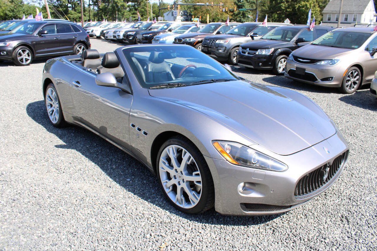 Used 2010 Maserati GranTurismo Convertible RWD image 4