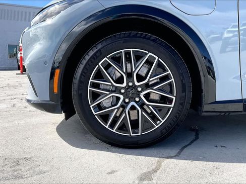 Used 2024 Ford Mustang Mach-E Premium RWD image 8