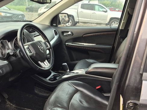 Used 2018 Dodge Journey GT w/ Driver Convenience Group FWD image 6