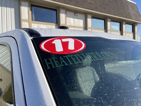 Used 2017 Ford F250 XLT w/ FX4 Off-Road Package image 28