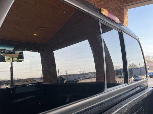 Used 2004 Ford F250 Lariat image 37