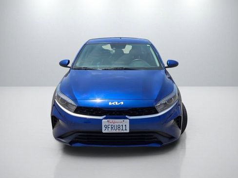 Used 2023 Kia Forte LXS FWD image 2