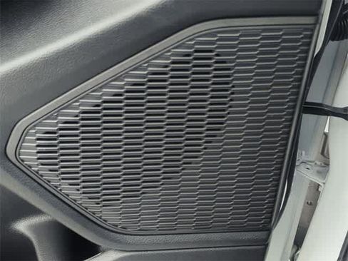 New 2025 Jeep Grand Cherokee L Altitude image 32