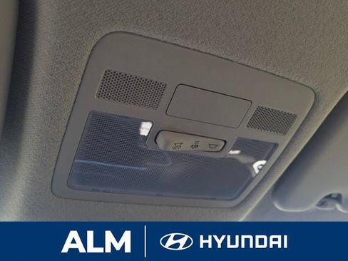 New 2026 Hyundai Venue SEL FWD image 32